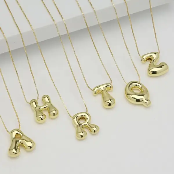 Wholesale Copper 18K Gold Plated Simple Style Letter Plating Pendant Necklace