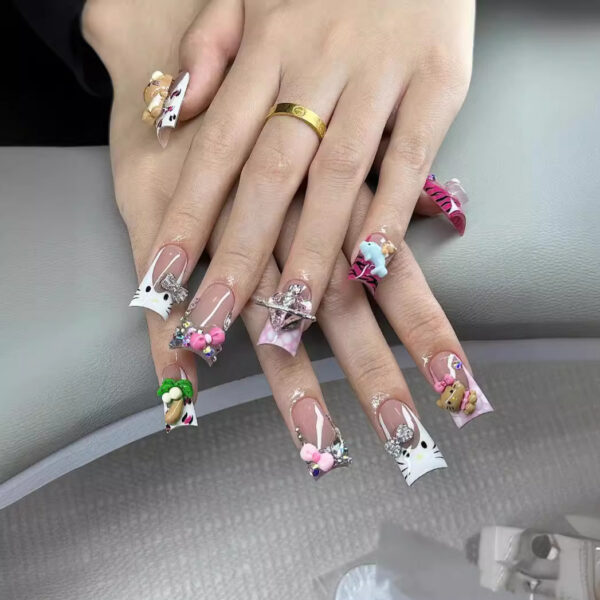 Wholesale Cross-border duckbill nail art region limited European and American nails hand-worn armor