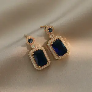 E0090 Blue Gemstone Earrings-3