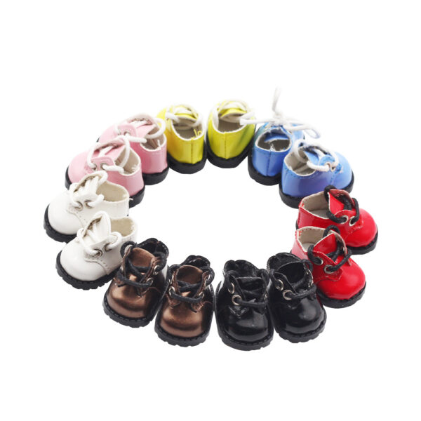 Wholesale labubu cloth cloth 10cm cotton doll bright leather round head strap suit shoes finger shoes 3.8*2.3cm
