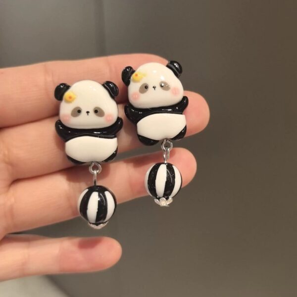 oly-c7f6ac480dc5e6f3cd7df58d206eee2e Wholesale Black and white panda earrings