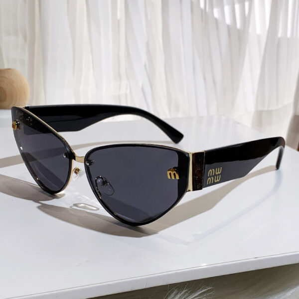 oly-c80057992cab89b90ddaa651f67bbd40 Wholesale 2025 New M Letter Cat's Eye Sunglasses European and American Internet Popular Ins Same Style Retro Sunglasses Women's Trendy Sunglasses