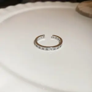 56# Ring-Silver
