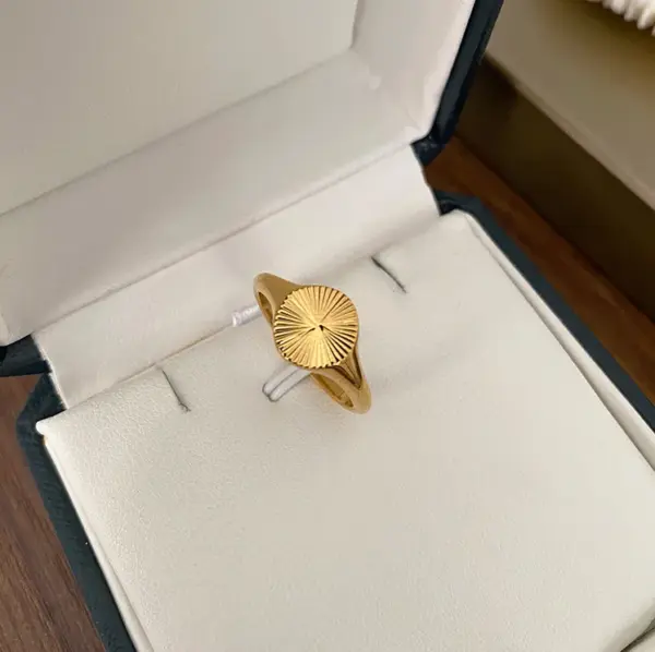 PVD Coated Real Gold Plated 18K Gold Heart 304 Stainless Steel Titanium Steel Fashion Waterproof Non Tarnish