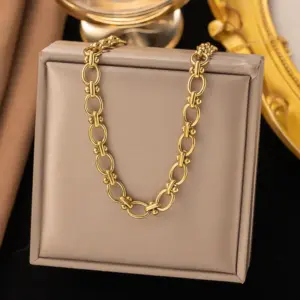 18【H6185】Hollow Circle Necklace / Gold