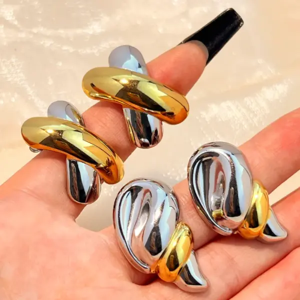 Wholesale PVD Coated Real Gold Plated 18K Gold Geometric 304 Stainless Steel Elegant Luxurious Waterproof Non Tarnish Ear Studs