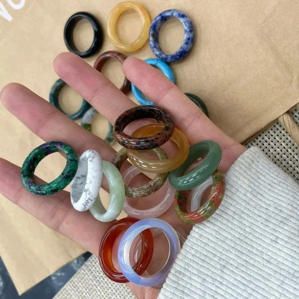 Retro Classic Style Geometric Dongling Crystal Agate Rings In Bulk