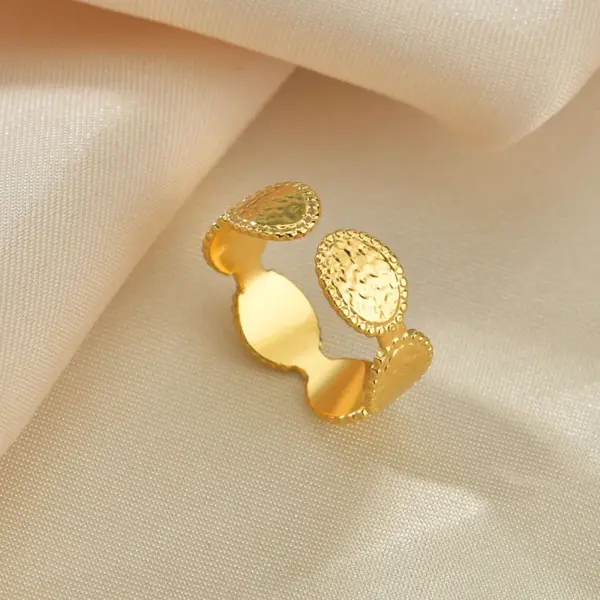 Wholesale New Gold Oval Simple Stainless Steel Ring