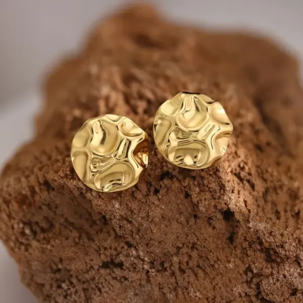 Wholesale 1 Pair Fairy Style Casual Elegant Irregular Geometric Quadrilateral Irregular Plating Hollow Out 304 Stainless Steel Imitation Gold Earrings Ear Studs