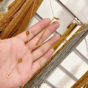 Baojia Three Pieces Tassel Chain