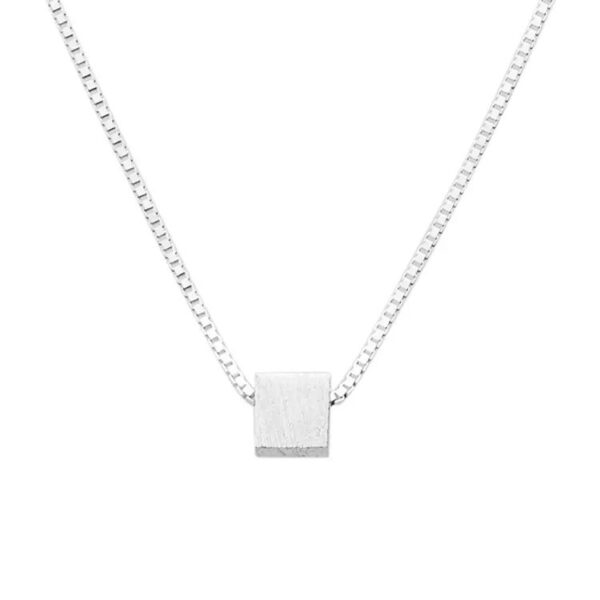 Wholesale S925 Sterling Silver Small Square Sugar Necklace Women's Cold Style Minimalist Chic Niche Advanced Sense Geometric Square Clavicle Chain