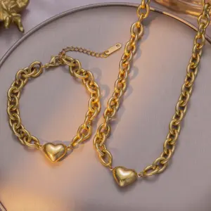 Wholesale Jewelry Casual Elegant Simple Style Heart Shape 304 Stainless Steel Plating Jewelry Set Cable Chain