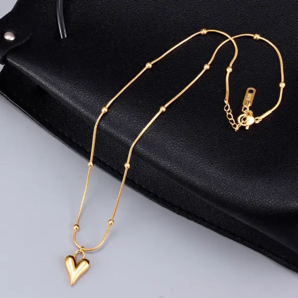 oly-c99b5683485283ca14a18bd51fc5ca46 Wholesale PVD Coated Real Gold Plated 18K Gold Heart 304 Stainless Steel Titanium Steel Waterproof Non Tarnish 304 Stainless Steel Titanium Steel Necklace