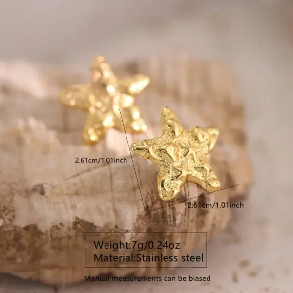 Wholesale 304 Stainless Steel Triangle Geometric Flower Electroplating Golden Plated Elegant Classic Style Ear Studs