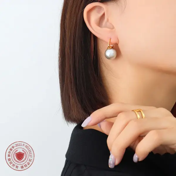 Wholesale PVD Coated Real Gold Plated 18K Gold Geometric 304 Stainless Steel Fashion Waterproof Non Tarnish Earrings