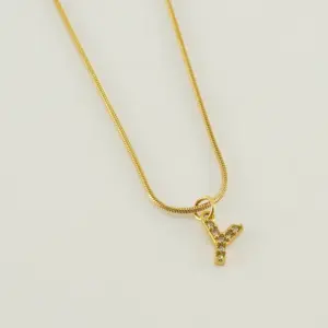 Gold Letter Y / 18K