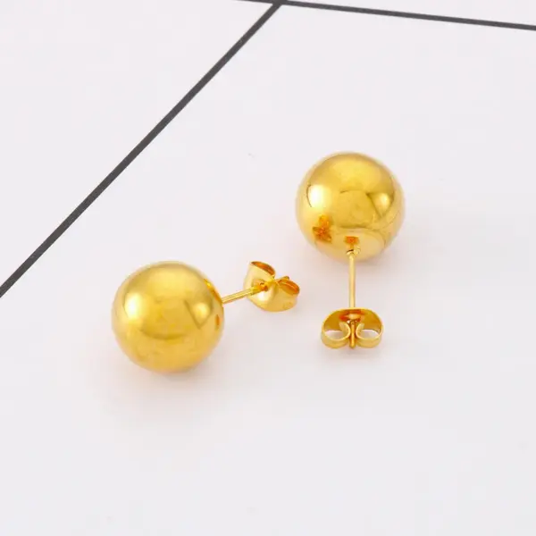 PVD Coated 18K Gold Plated Round Stainless Steel Simple Style Waterproof Non Tarnish Ear Studs