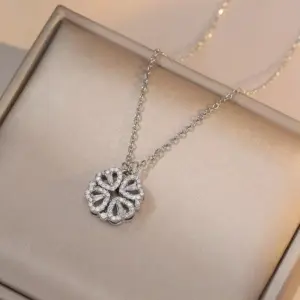 X0005 Steel Color Four-leaf Flower Necklace