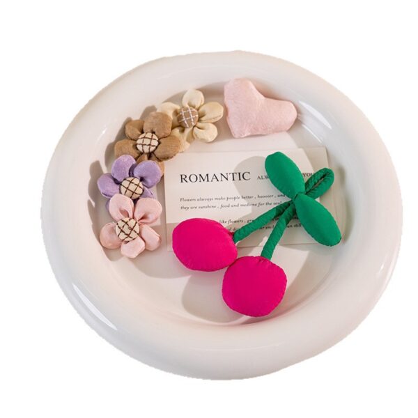 Wholesale Rustic style fabric 3D flower pendant ornament, cute Mori-style brooch accessory, DIY handmade design prop