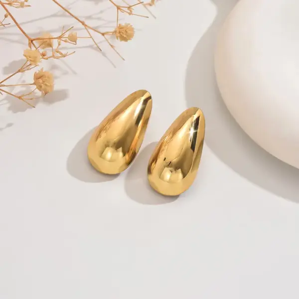 Wholesale 1 Pair Simple Style Classic Style Geometric 304 Stainless Steel Imitation Gold Electroplating Ear Studs