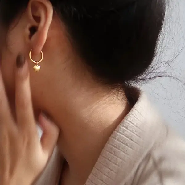 Wholesale PVD Coated Real Gold Plated 18K Gold Heart Shape 304 Stainless Steel Sweet Simple Style Waterproof Non Tarnish Drop Earrings