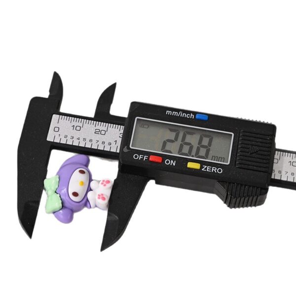 Wholesale Cartoon sitting posture through-hole rubber beads OLY Exclusive