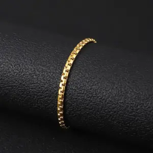 (3mm Wide) Flat Pearl Bracelet / Length: 17 plus 5cm