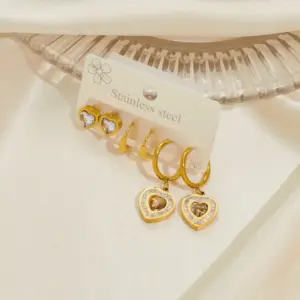 Diamond-Embedded Heart Suit