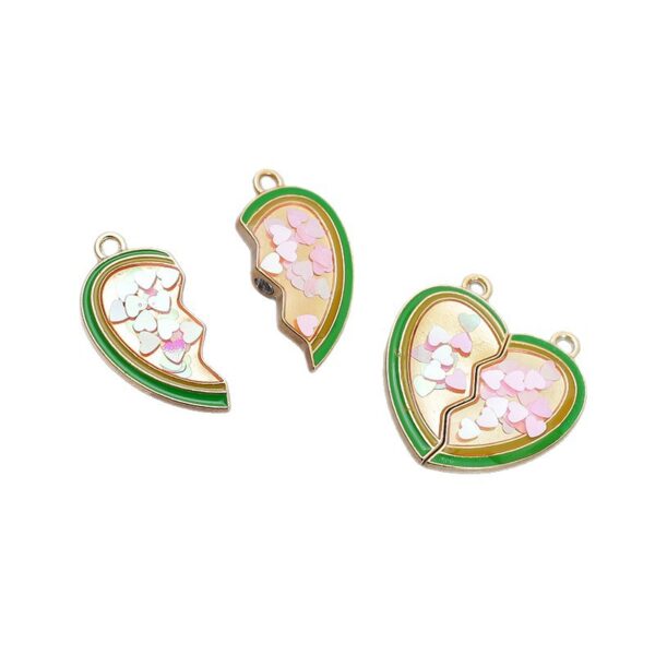 oly-ca9392135640a0ef8a131a3ec48414df Wholesale Heart Magnetic Necklace Cartoon Necklace Charms