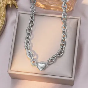 Yxp356 Thick Straps Heart Necklace / Steel Color