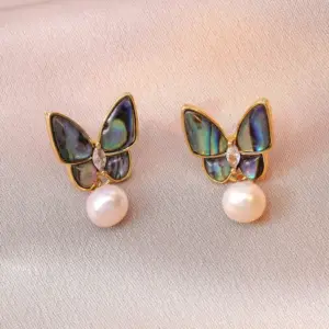 E1228 Color Butterfly