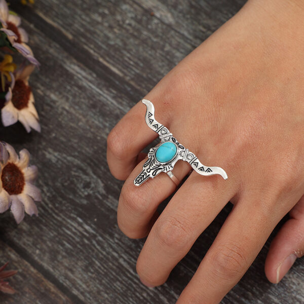 Wholesale Retro ethnic style bull head carved inlaid turquoise alloy ring