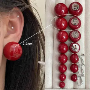 4163-2.2cm Red Bead Ear Clip Style