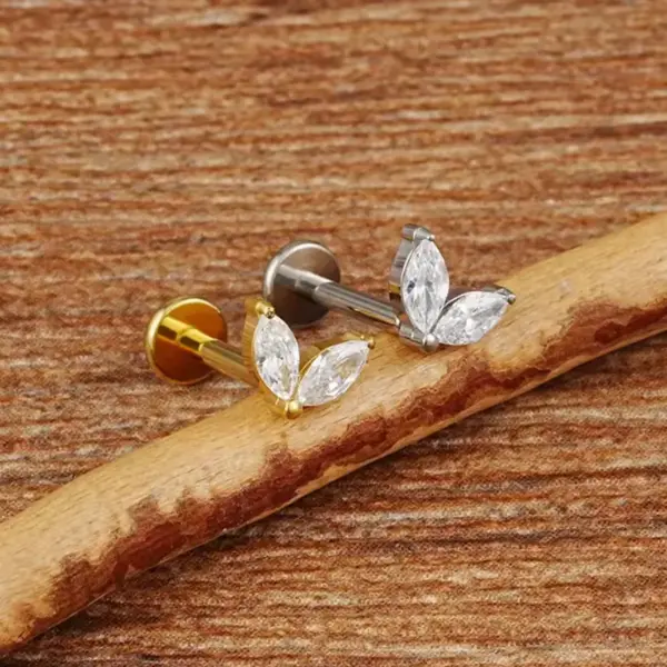 Wholesale 1 Piece Ear Cartilage Rings & Studs Elegant Moon Pure Titanium Polishing Plating Inlay Zircon 18K Gold Plated White Gold Plated Ear Cartilage Rings & Studs