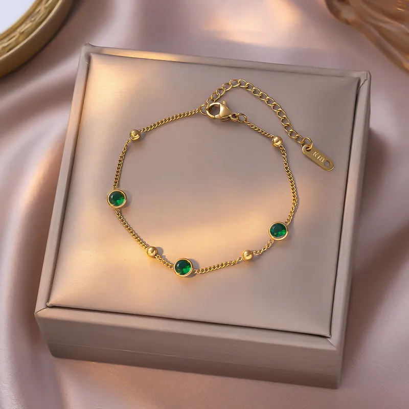 Wholesale Casual Elegant Lady Flower Titanium Steel Cable Chain Bracelets In Bulk