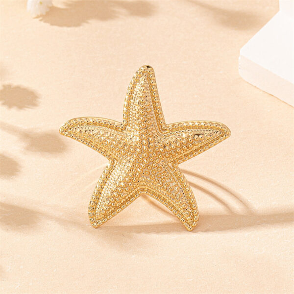 Wholesale 2024 Europe and the United States cross-border summer ocean wind vacation wind starfish ring temperament Joker jewelry daily holiday wear