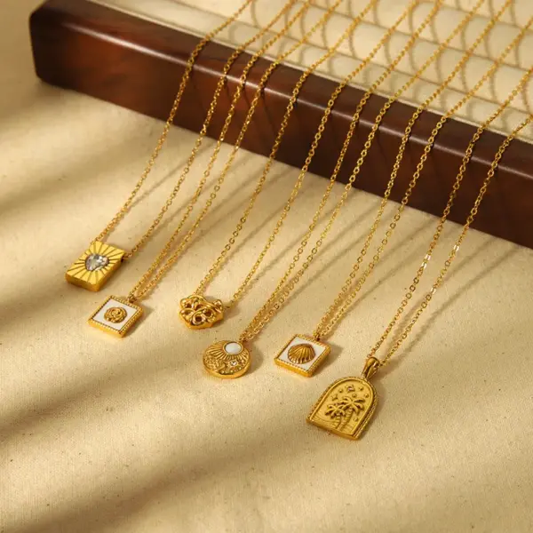 Wholesale 304 Stainless Steel Gold Plated Simple Style Classic Style Plating Solid Color Pendant Necklace