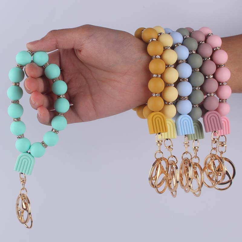 Wholesale New Cartoon silicone rainbow pendant creative DIY bright silicone beaded keychain key ring jewelry