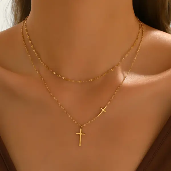 Wholesale A Simple 304 Stainless Steel 18K Gold Plated Vacuum Electroplating (In Furnace) Artificial Diamond Rectangular Asymmetric Handmade Chain Collarbone Necklace