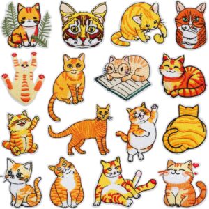 A set of 16 pieces, Set D