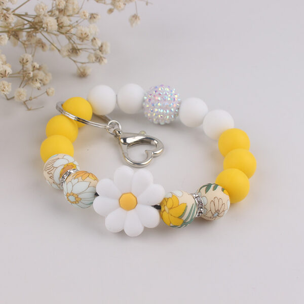 oly-cb651052135e730dfb658d174d1f1014 Wholesale Spot Amazon Silicone Food Grade Silicone Bead Bracelet Spring and Summer Daisy Wrist Keychain Pendant Bracelet