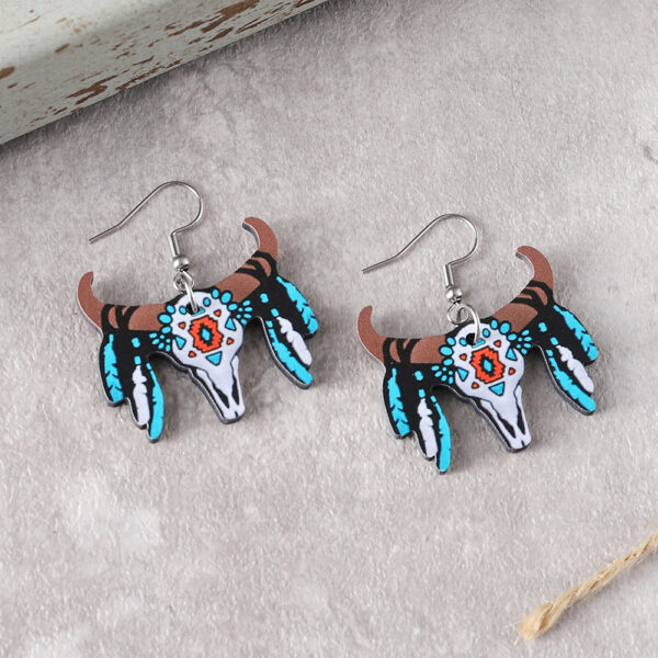 oly-cb729f1dfb1d4bebf1b5c316776dbf30 Wholesale Western ethnic style bull head wooden double-sided earrings