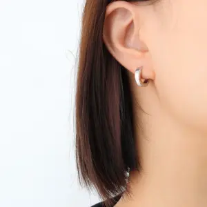 F225 Steel All-Match Earrings
