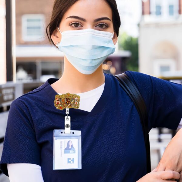 Wholesale Golden Autumn Christmas Nurses Medical Students Retractable Buckle