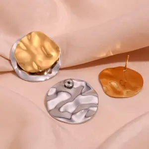 Wholesale 304 Stainless Steel Irregular Round PVD Coated Stone-Free 18K Real Gold Plated 18K Gold Simple Style Classic Style Waterproof Non Tarnish Plating Gold Silver Ear Studs