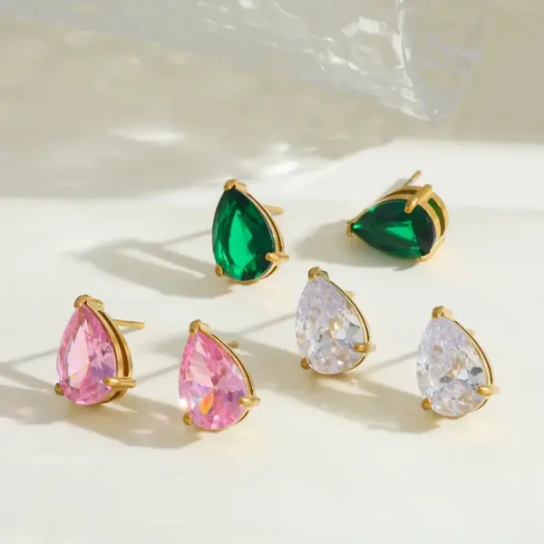 Wholesale 18K Gold Plated 304 Stainless Steel Vacuum Electroplating (In Furnace) Water Drop Zircon Earrings For Women