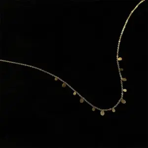 [H402] Drop-Shaped Necklace / Gold