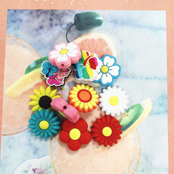 Wholesale Random 100pcs Colorful Flower Beading Series Beads