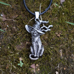 Wholesale Halloween Special: Witchcraft Celtic Black Cat Necklace for Witchcraft Lovers and Cat Lovers