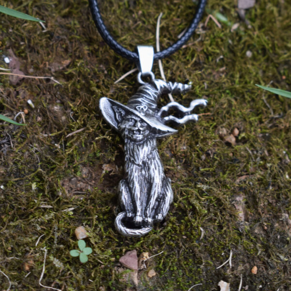 Wholesale Halloween Special: Witchcraft Celtic Black Cat Necklace for Witchcraft Lovers and Cat Lovers